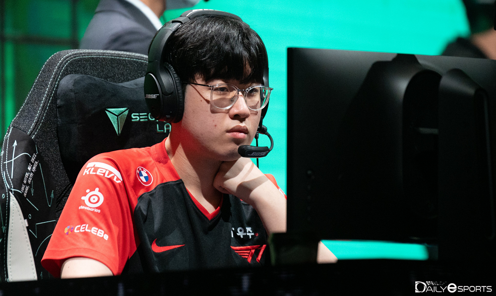 T1力克DFM，Zeus爆发神勇