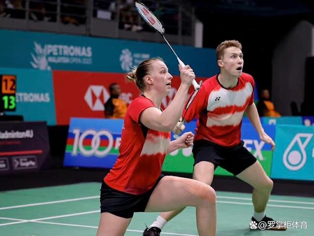 法国队鏖战丹麦队，黄鸭组合关键制胜