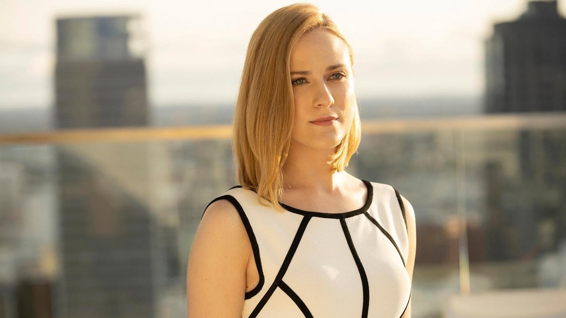 悬崖边的兹维列夫,法网轻取美网,戏剧性的易碎与统治