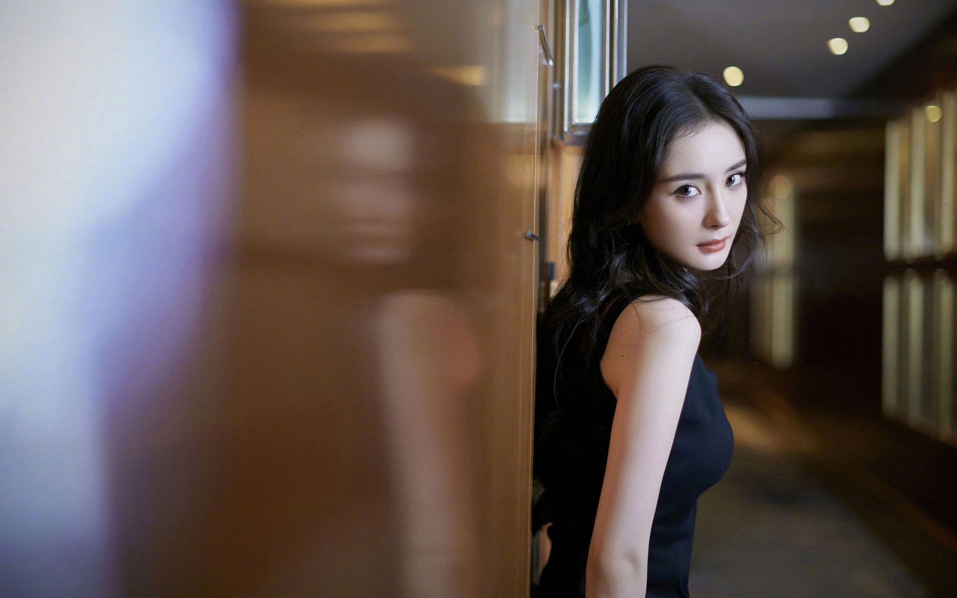 新王踏骨而行，爱德华兹冻结四巨头之夜