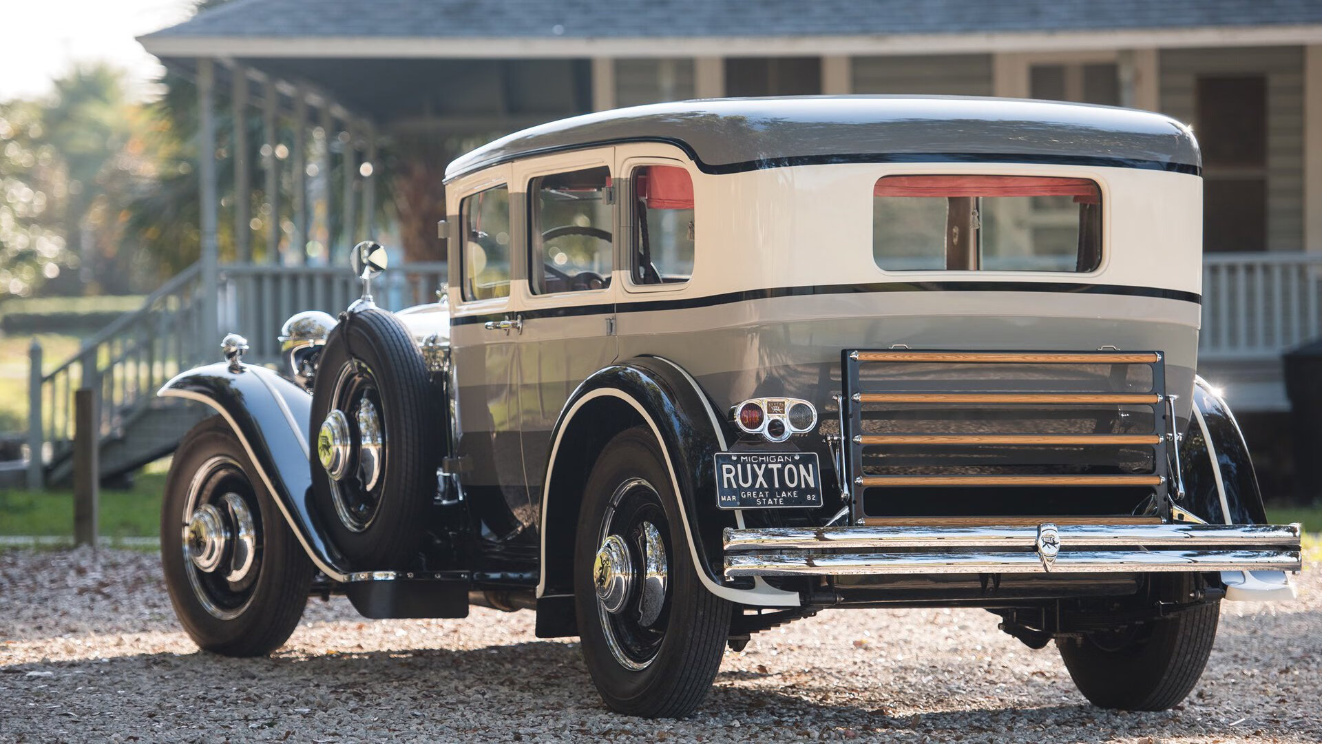 巅峰之役，当掘金的铜墙铁壁遇上篮网的艺术，哈利伯顿成为最后的答案