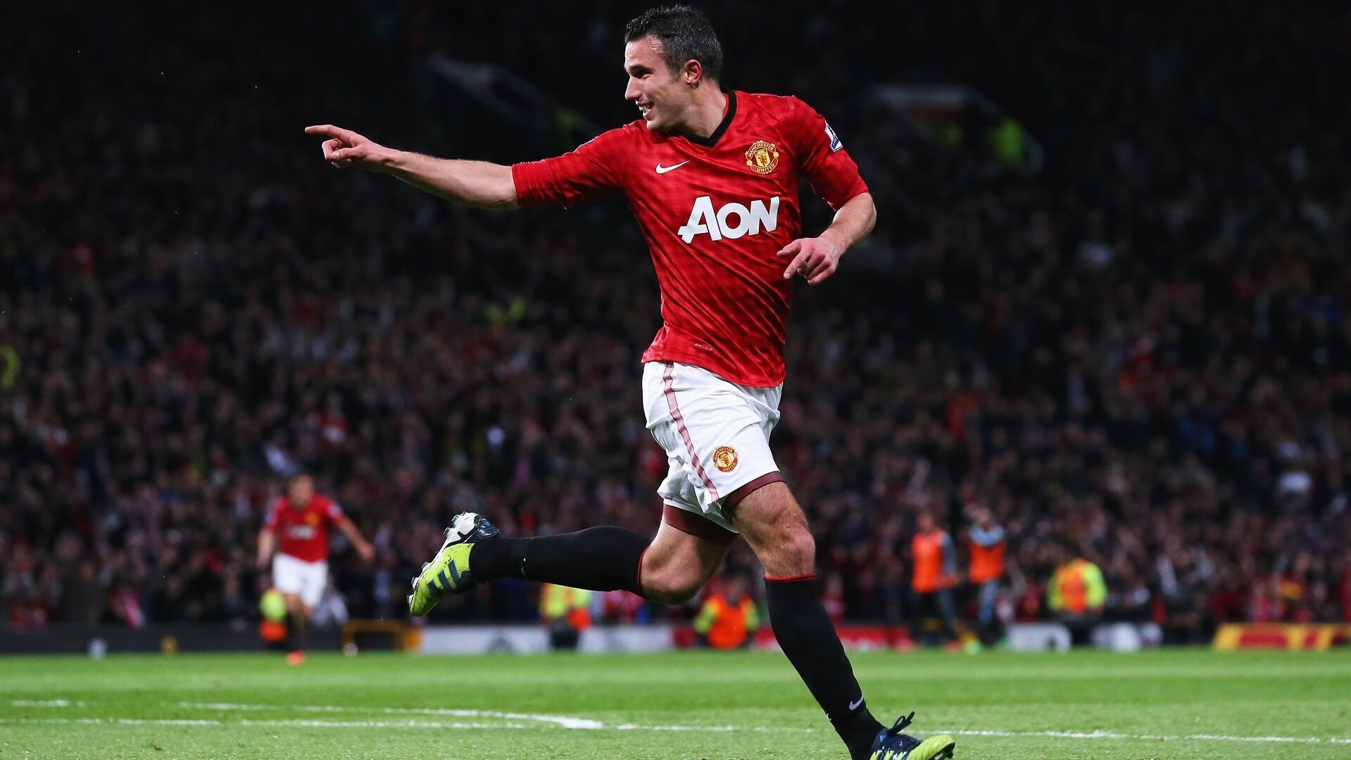 当经验统治赛场,从克罗地亚的压制,到本泽马2026的智慧接管